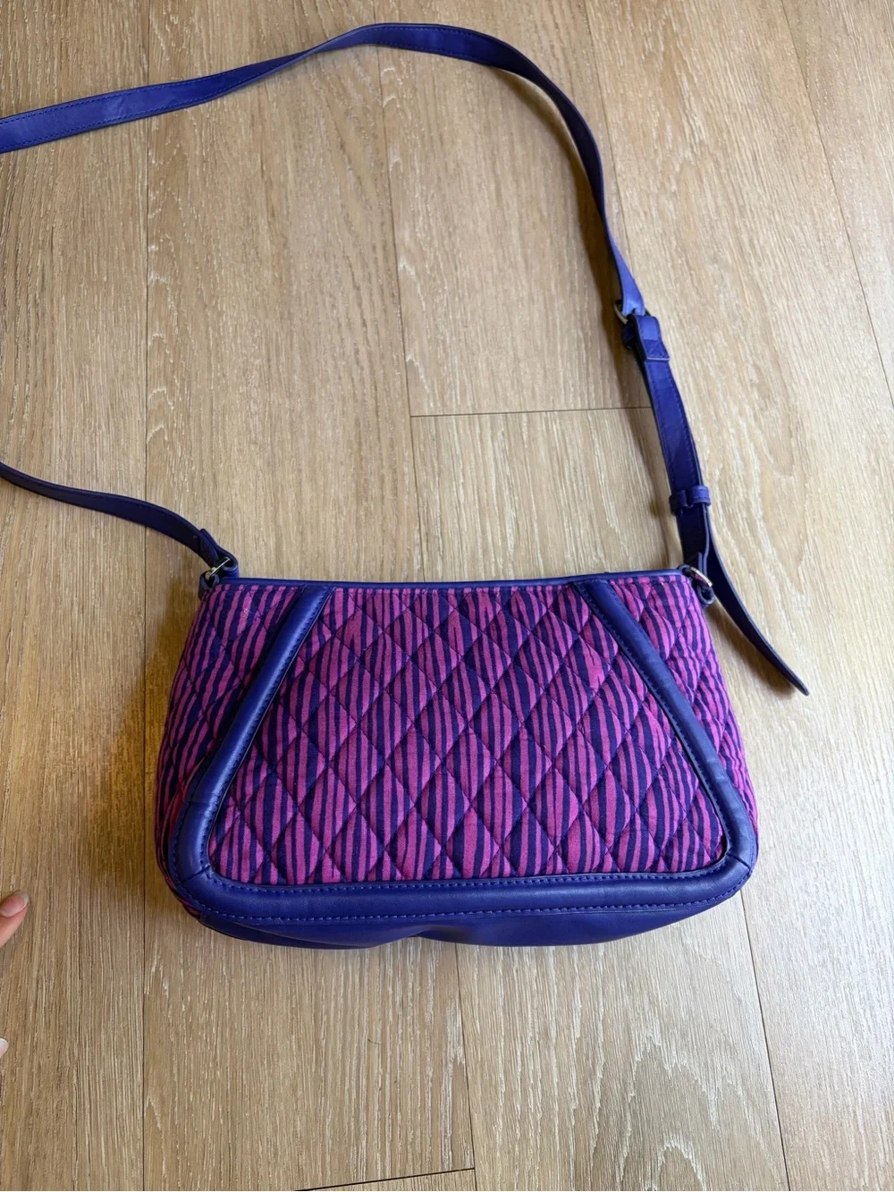 Vera Bradley Trimmed Trapeze Pink & Purple Striped Patterned Shoulder Bag